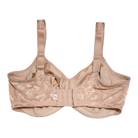 Wacoal Bra Awareness - Picture 7 of 12